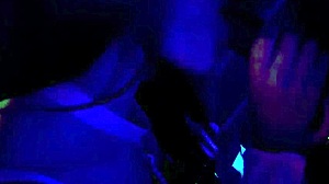 Pau grande and buceta pequena in a spicy interracial scene