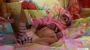 Blonde teen gets her muff diving fix from her horny friend