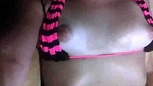 A feast for the eyes with a voluptuous derriere