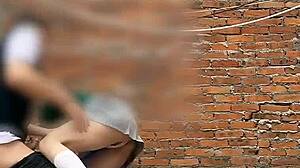 sexo publico se coge a su compa�era atr�s de los salones alumna de la federal se la chupa en la escuela mexicanas putas parte 1