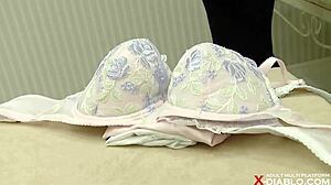 Big tits bounce in lingerie in It’s fun to play in the theater no. 001 Saitama Ryaka