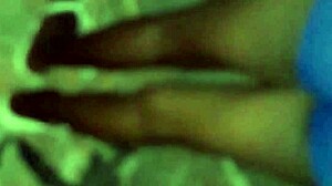 Skinny milf falls into the piroca of the neighbor's son