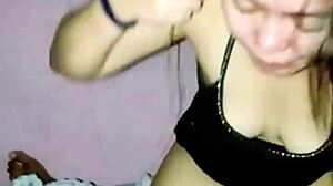 Rahasia istri orang yang suka selingkuh. Want to see this chubby housewife blow me?