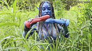 Avatar Monika Fox, show us that big prolapse with hard dildo anal in nature