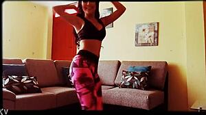 Peruana Pilar Gasca is a slut moving rich ass in the air