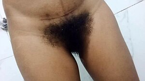 hey, i got this desi indian teen vid with amazing pussy n boobs... wow!